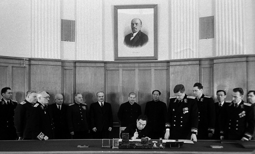 On February 14, 1950, the Sino-Soviet Treaty of Friendship, Alliance and Mutual Assistance was signed in Moscow. Premier and Foreign Minister Zhou Enlai signed the treaty on behalf of the Chinese government. This was the first treaty signed between New China and a foreign country (Photograph: China.org, n.d.).