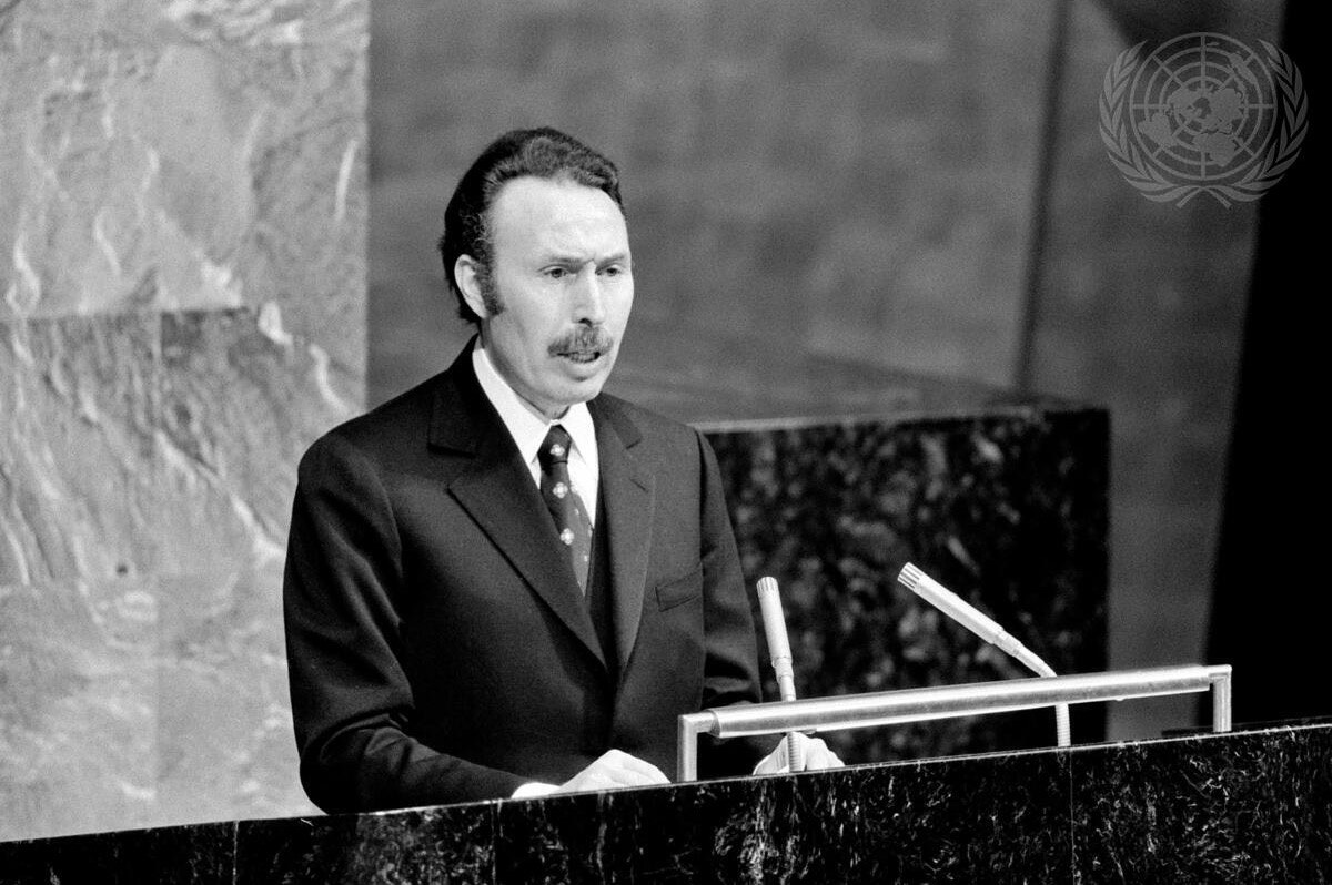 Houari Boumedienne, President of the Revolutionary Council and of the Council of Ministers of Algeria, is seen addressing the UN Assembly (Photograph: UN, 1974).