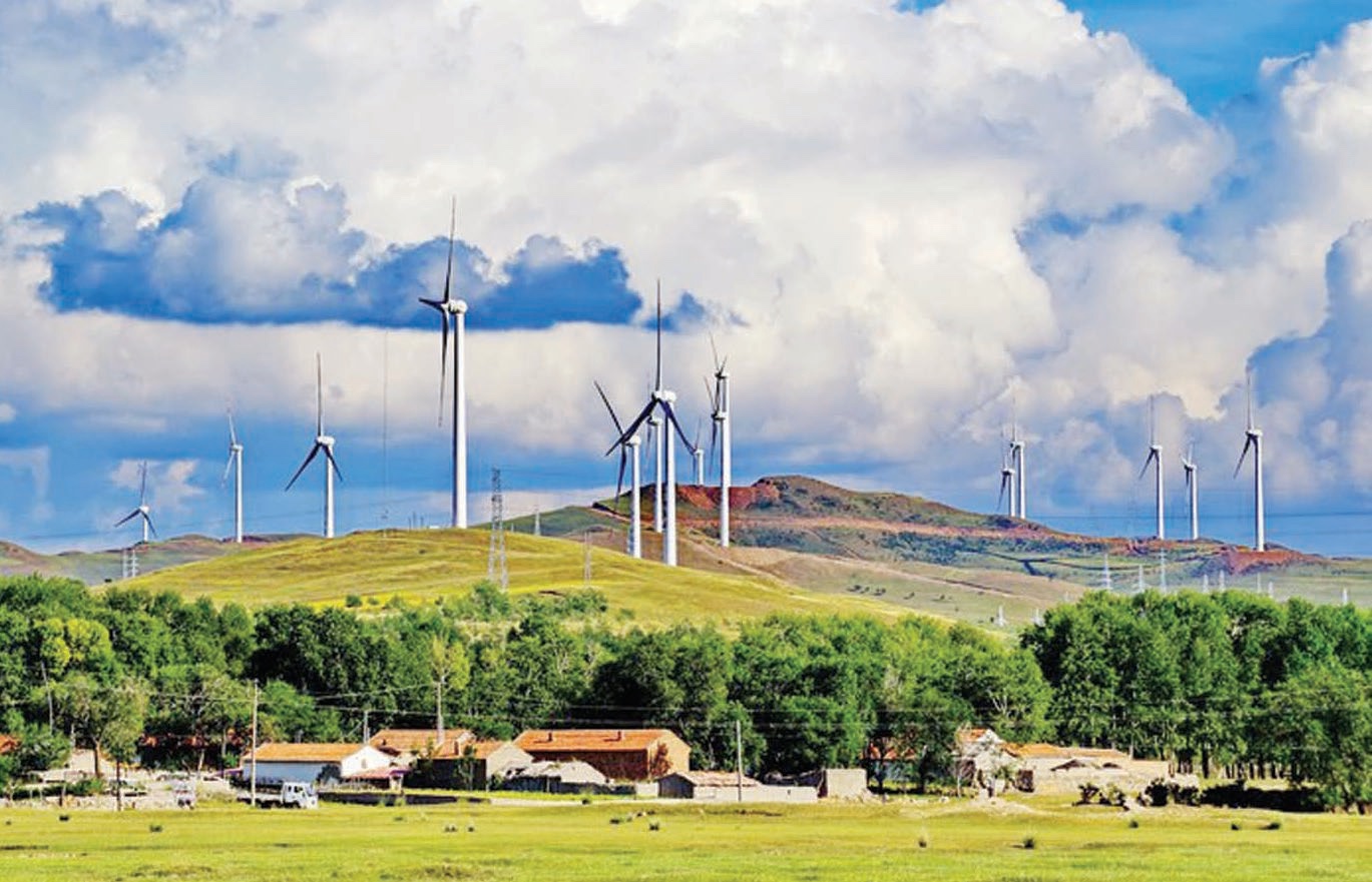 The file photo shows a wind power plant in Zhangjiakou, North China's Hebei province. (Xinhua, 2021)