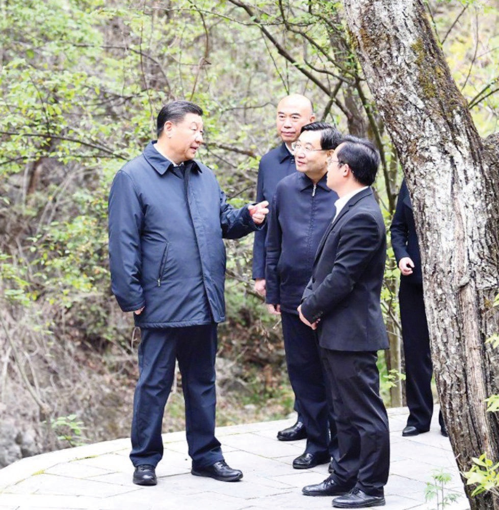 Xi Jinping, Shaanxi Eyaleti, Qinling Dağları'ndaki Niubeiliang Ulusal Doğa Koruma Alanı'nı ziyaret etti.