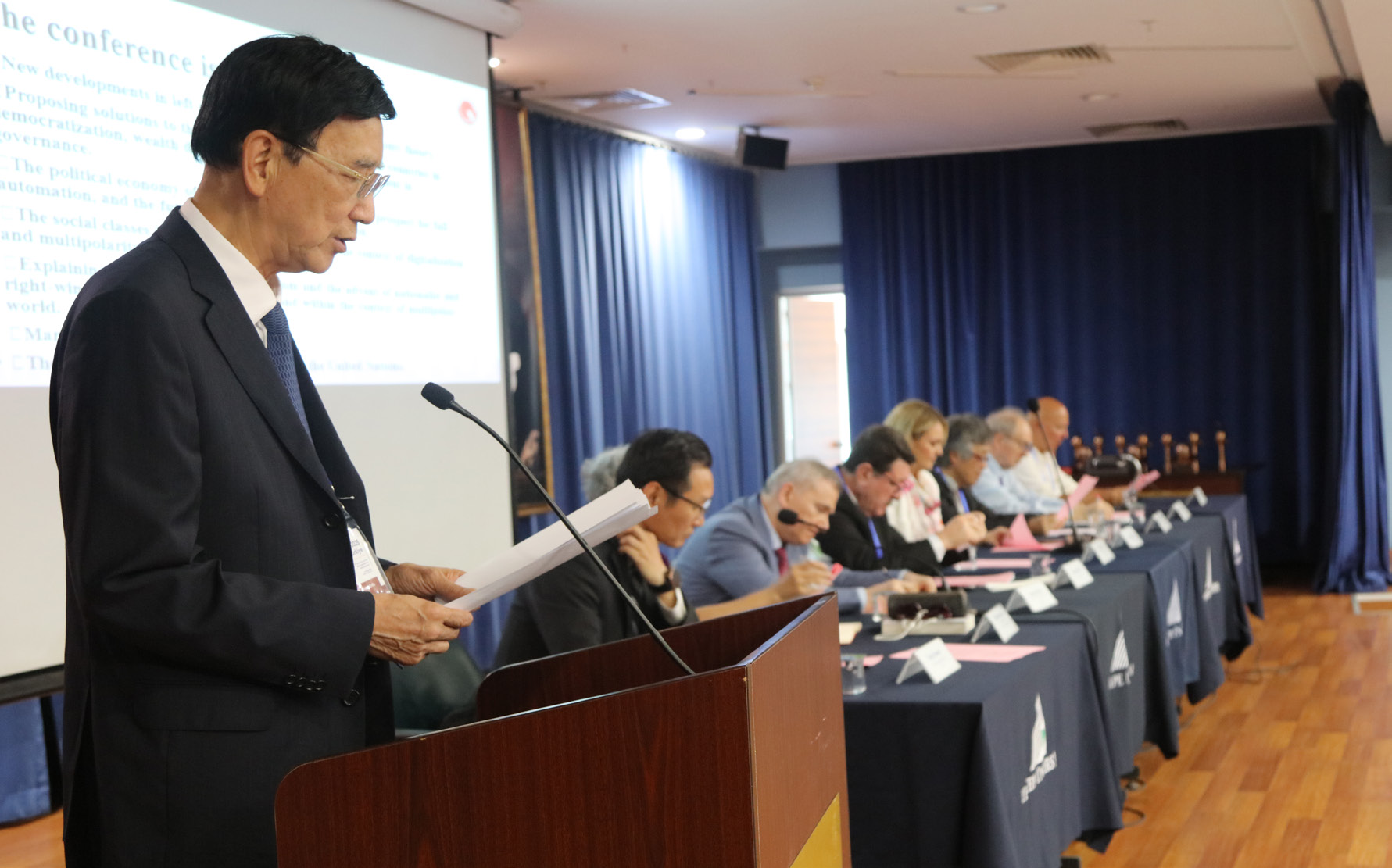 Prof. Dr. Cheng Enfu, President of WAPE, delivers the opening speech (Photo: BRIQ, 2025).