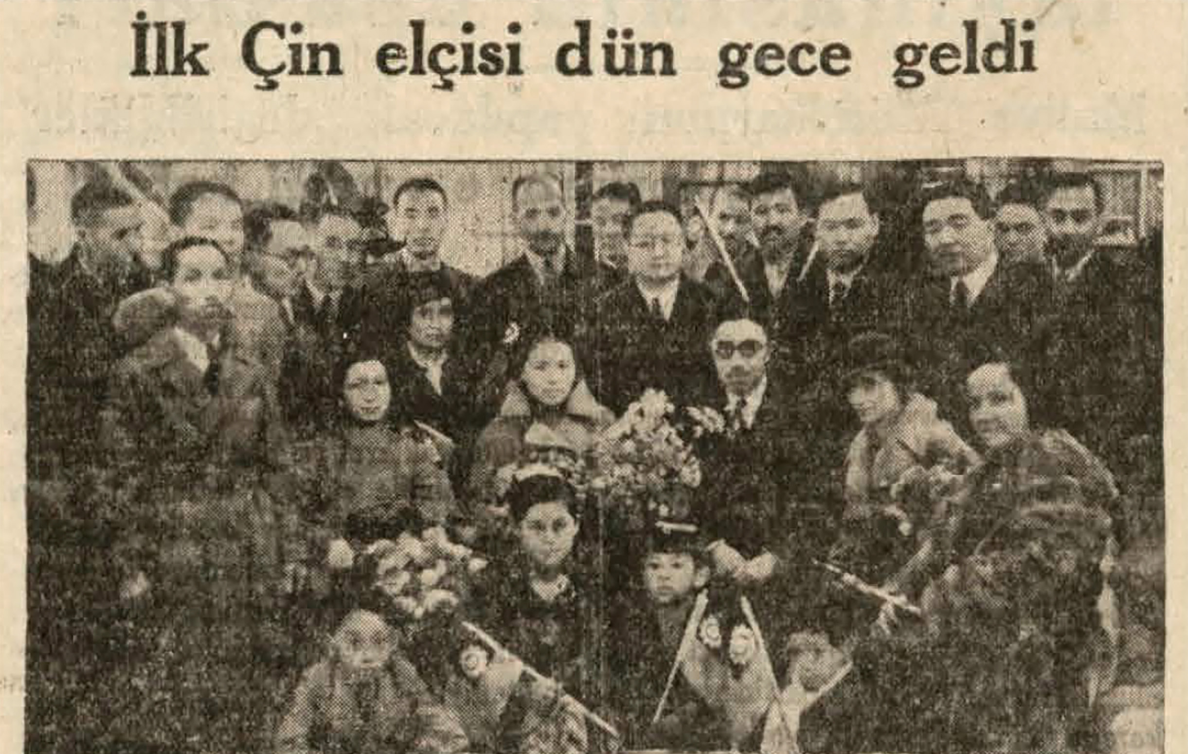 Çin Elçisi He Yao Zu’yu İstanbul’da karşılandı. (Cumhuriyet Gazetesi, 8 Mayıs 1935)